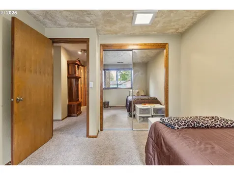 5231 Woodscape Drive SE Salem OR 97306