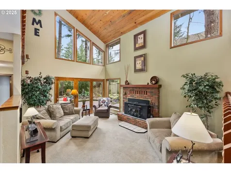 5231 Woodscape Drive SE Salem OR 97306