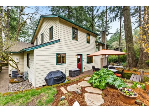 5231 Woodscape Drive SE Salem OR 97306