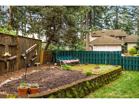 5231 Woodscape Drive SE Salem OR 97306