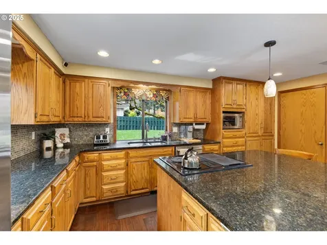 5231 Woodscape Drive SE Salem OR 97306