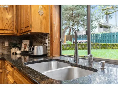 5231 Woodscape Drive SE Salem OR 97306