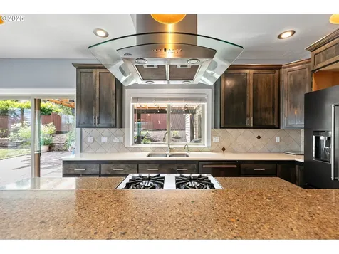 1155 Holly Avenue Cottage Grove OR 97424