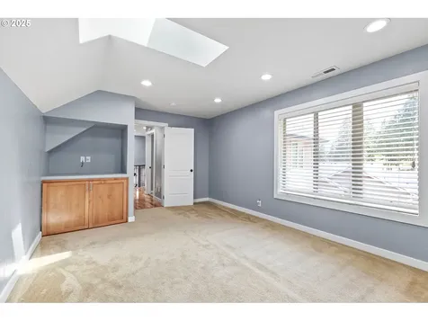 1155 Holly Avenue Cottage Grove OR 97424