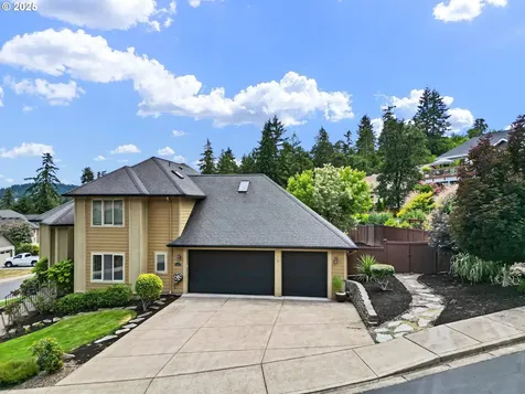 1155 Holly Avenue Cottage Grove OR 97424