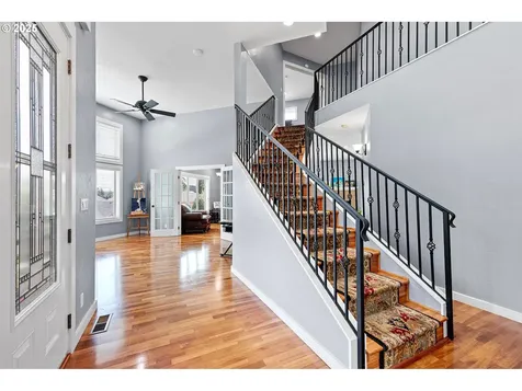 1155 Holly Avenue Cottage Grove OR 97424