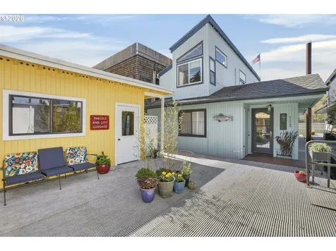 100 SE Harney Street Portland OR 97202