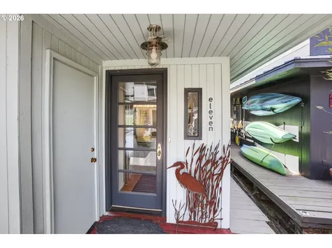 100 SE Harney Street Portland OR 97202