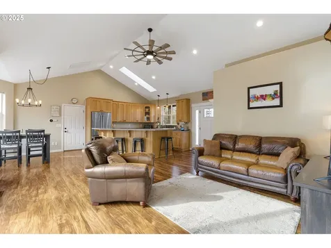 108 Mellinger Place Dayton OR 97114