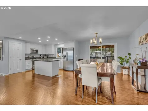 3893 SW 4th Street Gresham OR 97030