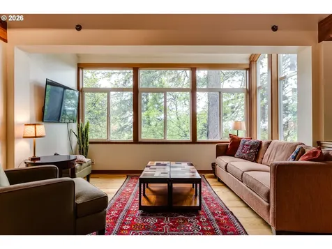 3210 Inspiration Point Drive Eugene OR 97405
