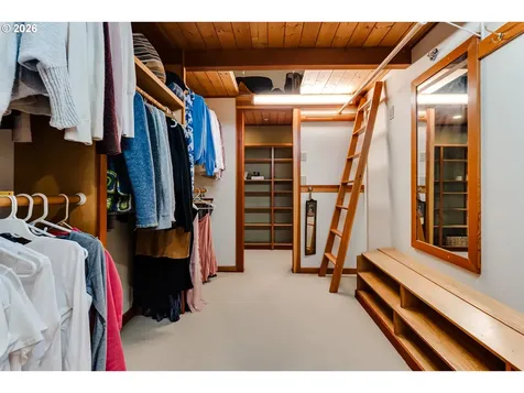 3210 Inspiration Point Drive Eugene OR 97405