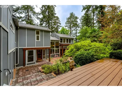 3210 Inspiration Point Drive Eugene OR 97405