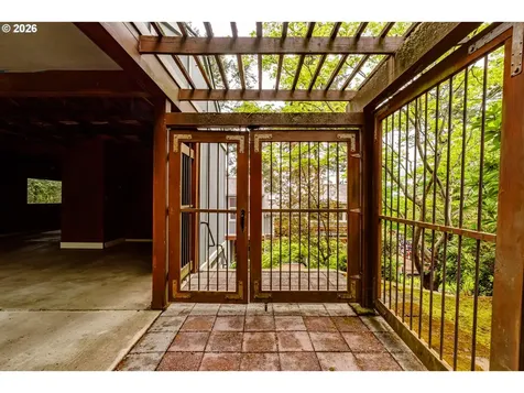 3210 Inspiration Point Drive Eugene OR 97405