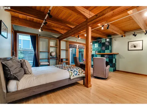 3210 Inspiration Point Drive Eugene OR 97405
