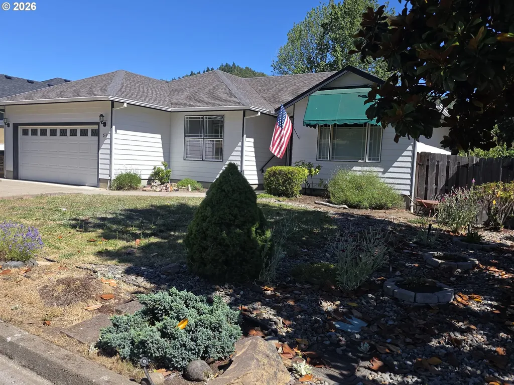 260 Village Drive Winchester OR 97495