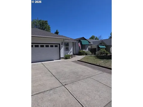 260 Village Drive Winchester OR 97495