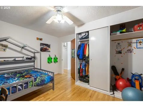223 W Hazel Street Roseburg OR 97471