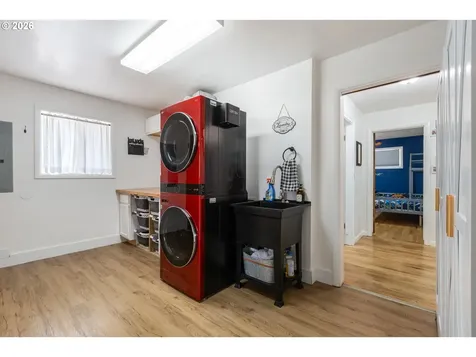 223 W Hazel Street Roseburg OR 97471
