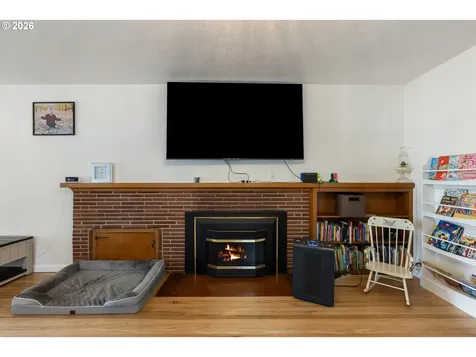 223 W Hazel Street Roseburg OR 97471