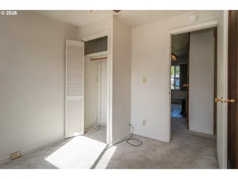 3064 NE Porter Street Roseburg OR 97470