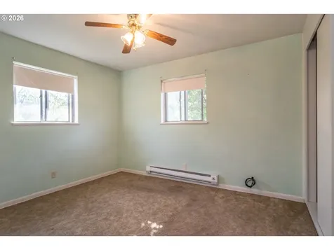 3064 NE Porter Street Roseburg OR 97470