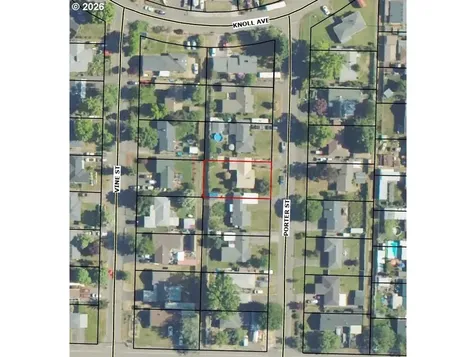3064 NE Porter Street Roseburg OR 97470
