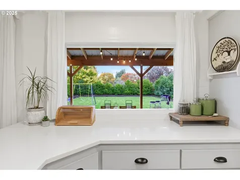 3241 Cindy Street Eugene OR 97404