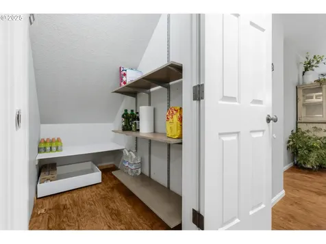 3241 Cindy Street Eugene OR 97404