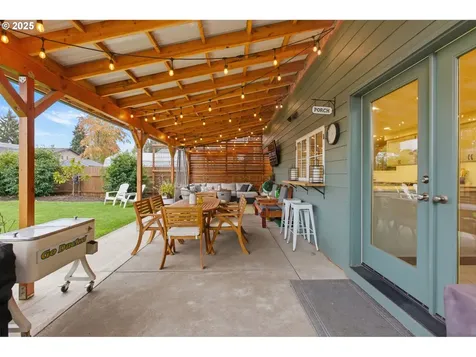 3241 Cindy Street Eugene OR 97404