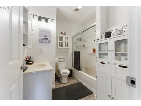 2745 34th Street Coos Bay OR 97420