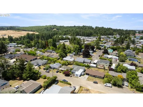 2745 34th Street Coos Bay OR 97420