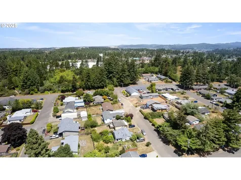2745 34th Street Coos Bay OR 97420