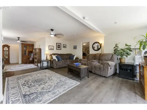 2745 34th Street Coos Bay OR 97420