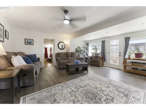 2745 34th Street Coos Bay OR 97420