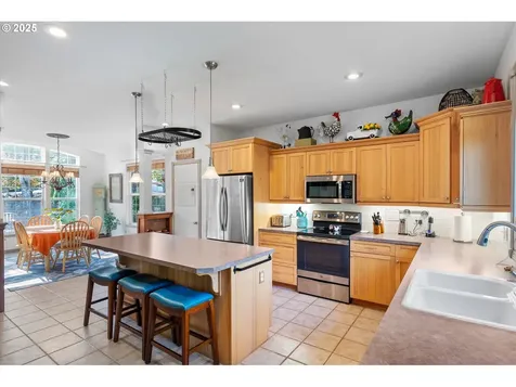 1604 Tara Court Kelso WA 98626