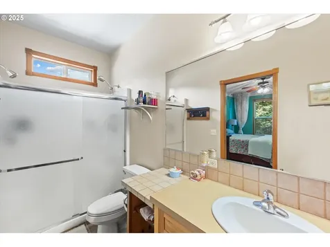1604 Tara Court Kelso WA 98626