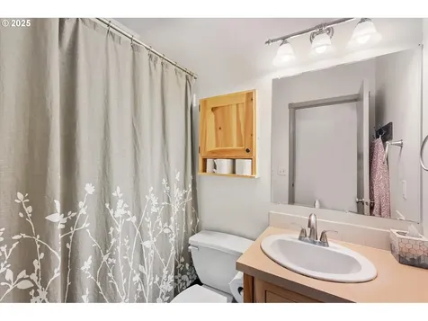 1604 Tara Court Kelso WA 98626