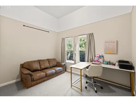 1604 Tara Court Kelso WA 98626