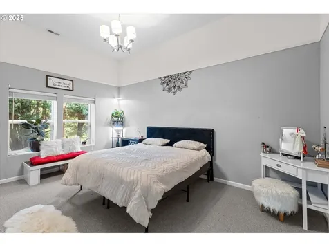 1604 Tara Court Kelso WA 98626