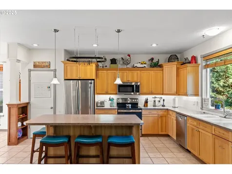 1604 Tara Court Kelso WA 98626