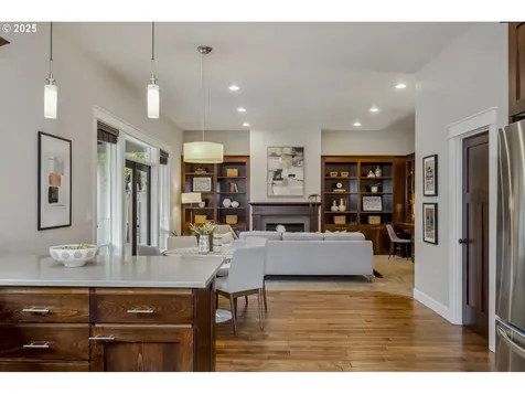 6706 SW 36th Avenue Portland OR 97219