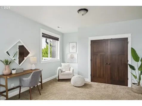 6706 SW 36th Avenue Portland OR 97219