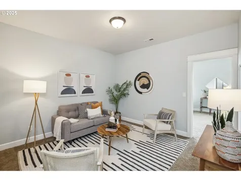 6706 SW 36th Avenue Portland OR 97219