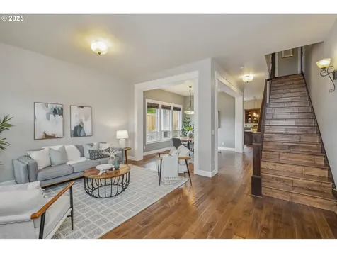 6706 SW 36th Avenue Portland OR 97219
