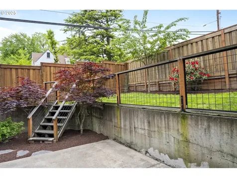 6706 SW 36th Avenue Portland OR 97219