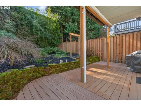 2448 SE Yamhill Street Portland OR 97214