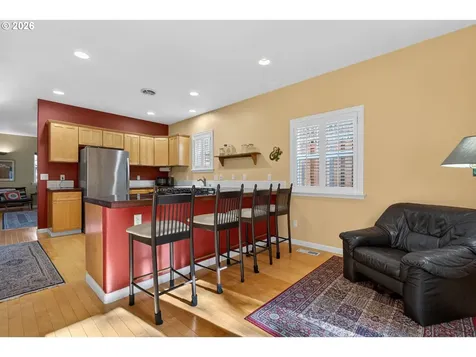 2448 SE Yamhill Street Portland OR 97214