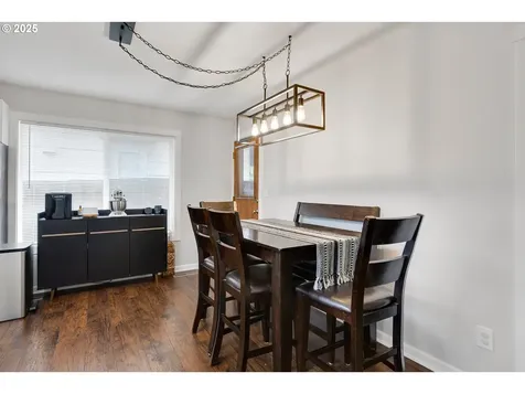 1524 E 9th Street The Dalles OR 97058