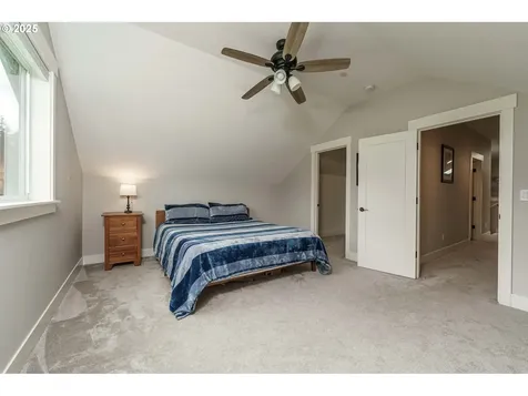 16121 S Amacher Lane Oregon City OR 97045